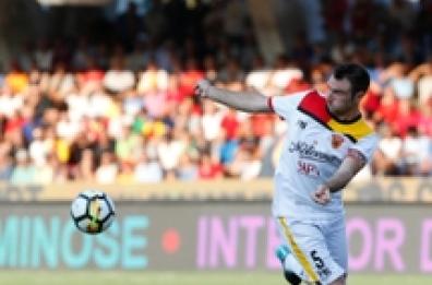Lecce, capitano Lucioni: «Col Bologna occorre dare un segnale importante»