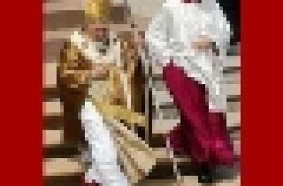 Vaticano - Fanno "notizia" le scarpe rosse del pontefice