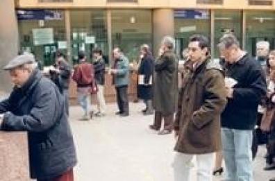 PA: 190 ore perse tra file e uffici