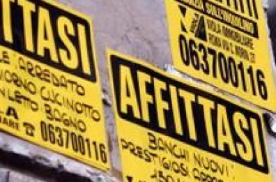Bari, universitari fuori sede: pochi alloggi pubblici e dilagano gli affitti «in nero»