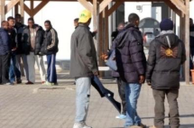 Immigrati, sono finiti i posti
a Bari: si andrà in provincia