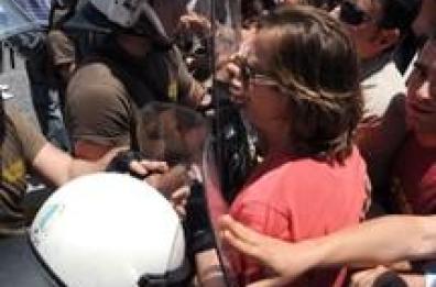 Grecia: scontri tra tifosi di pallamano