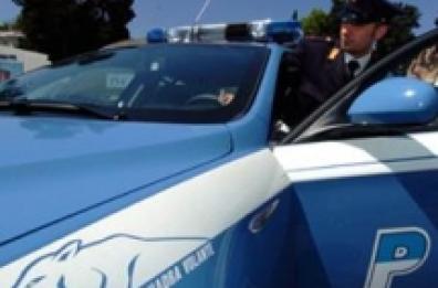 Latiano, intera famiglia aggredita in piazza: tre arresti
