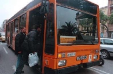 Lecce, 8 autisti con i «super poteri»: multeranno chi intralcia la circolazione