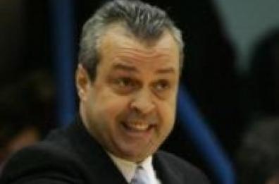Coach Perdichizzi ha sottoscritto il nuovo accordo con l’Enel Basket