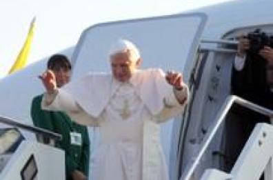 Pedofilia: Papa, rivelazioni shock