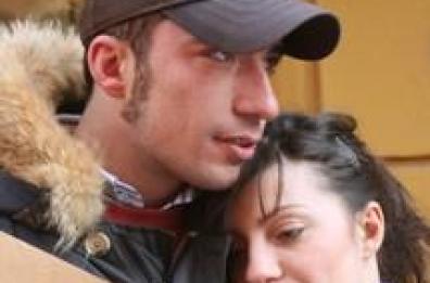 San Valentino: 1 uomo su 2 regala fiori
