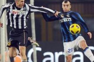 Pandev, deferiti Inter e dirigenti