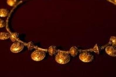 Oro: in calo a 1.489,9 dollari in Asia