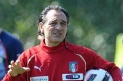 Calciopoli: Prandelli, clima pericoloso