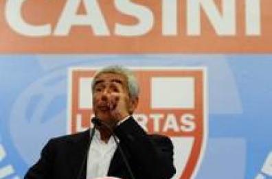 Casini,Udc non sarà crocerossina governo
