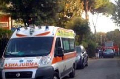 A 10 anni travolto da cassonetto, grave