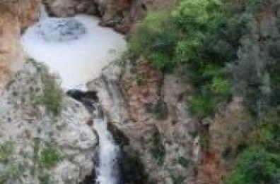 Torrente Gravina lavori per bloccare la cascata di liquami