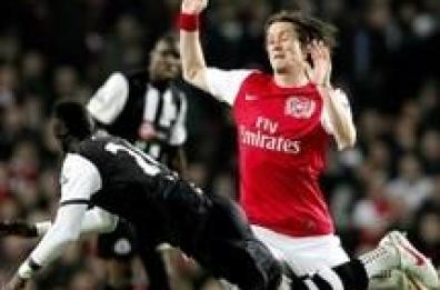 Premier League: Arsenal-Newcastle 2-1