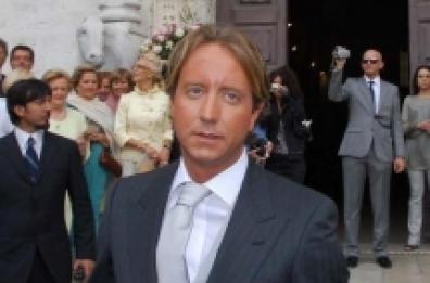 L'azienda crollava e il «re» degli orologi si comprava un jet Le verifiche su strani «giri»