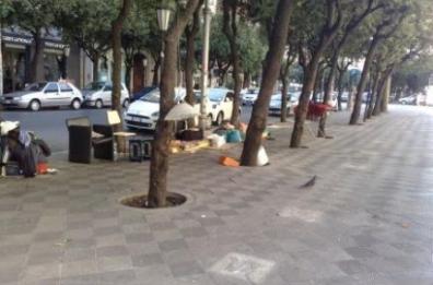 Bari, venditore abusivo aggredisce agenti: arrestato