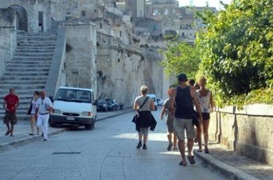 Proponevano tour di Matera ai turisti, due guide abusive multate