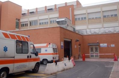 Coronavirus, ospedali in Puglia al collasso: al Policlinico di Bari 71 pazienti in attesa al pronto soccorso