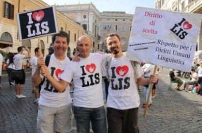 Un ponte per comunicare anche con i non udenti