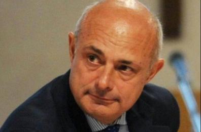 Il vero professor Introna racconta come è nato il suo clone in «Lolita»