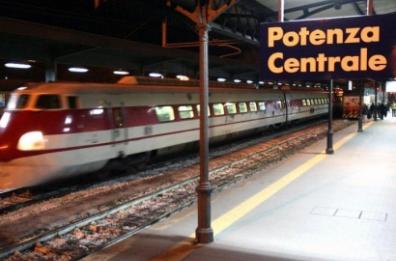 Ferrovia Potenza-Foggia: la Regione Basilicata lavora per eliminare i passaggi a livello