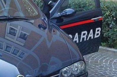 Cassano, accoltella il padre al culmine di una lite: arrestato  28enne 