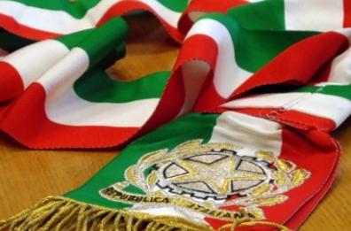 Anci, Decaro abbandona conferenza unificata:«5 miliardi subito ai Comuni o stop ai servizi»