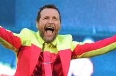 Una «Playlist per la poesia» con Nicola Crocetti e Jovanotti, in vista dell’evento Beach Party 