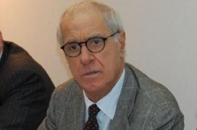 Farace, addio al vitalizio
La Camera: è un condannato