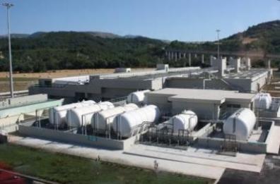 «Aqp usava cloro sporco 
pericoloso per la salute»