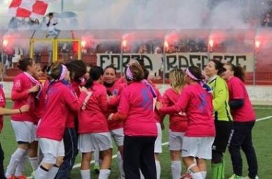 Calcio femminile, è ufficiale: la Pink Bari ripescata in Serie A