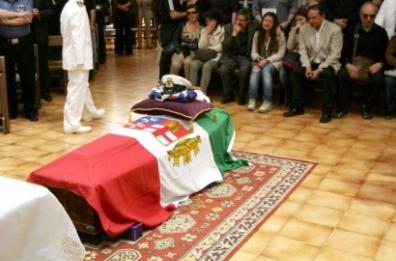 Marinaio brindisino morto sulla Vespucci: condannati in 4