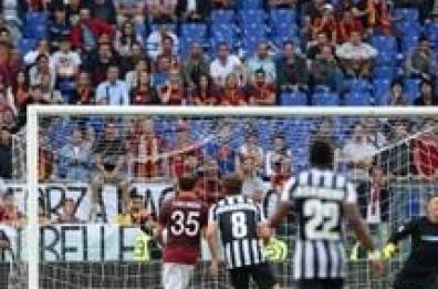 Tifosi brindisini juventini
aggrediti in area di servizio