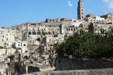 Riecco il viaggio fra i Sassi di Matera alla scoperta delle «Case ospitanti»