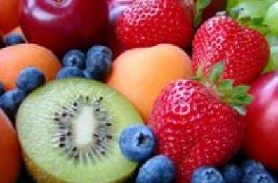 A Lecce fa troppo caldo, così il Comune consegna a domicilio frutta e verdura agli anziani
