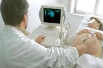 Tre anni al falso ginecologo
chiedeva foto e video alle vittime