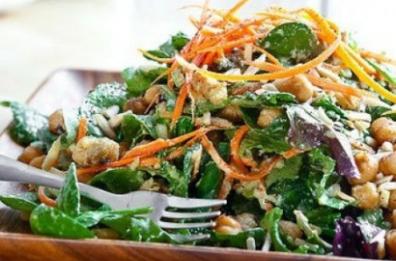 Dieta a base di vegetali contro il cancro alla mammella e non solo