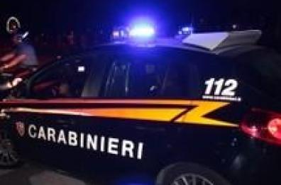 Brindisi, rapinatori armati
di coltello assaltano un bar