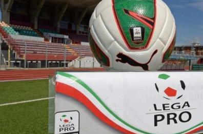 Calciatori Matera aggrediti
gip «chiude» in casa 4 tifosi