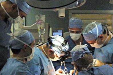 Ancona, prepara olive ascolane durante operazione cervello