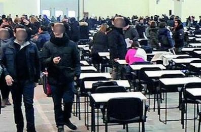 «Tranquì, tra mezz'ora avrai»
Il compito viaggiava su whatsapp