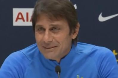 «Puoi sbagliare la moglie, non il bomber o il portiere»: spopola il video di Antonio Conte che cita l'aneddoto di Pantaleo Corvino