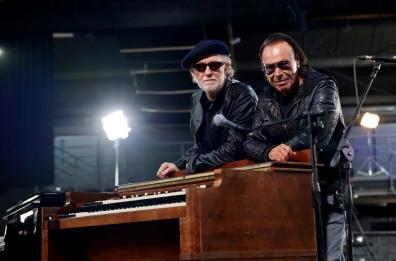 «Venditti & De Gregori», emozioni d'estate in Puglia