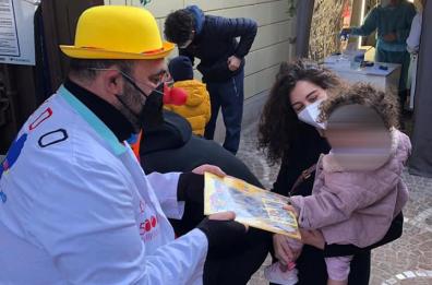 Manfredonia: l'Enpa in ospedale con l'album «Amici Cucciolotti»  