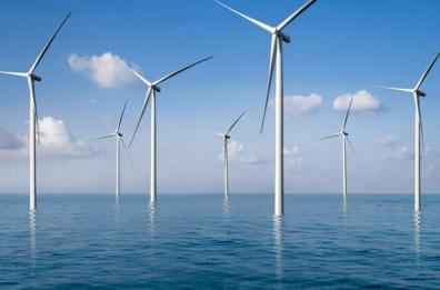 Energia, la Regione Puglia individua 3 aree per gli impianti off shore. Dal 25 maggio al via il Reddito energetico