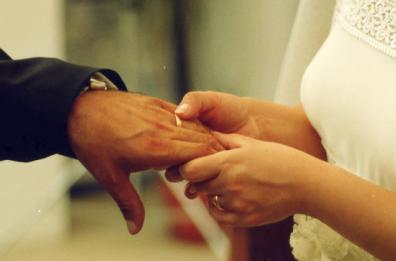 Foggia, matrimoni in picchiata: in chiesa non ci si sposa più
