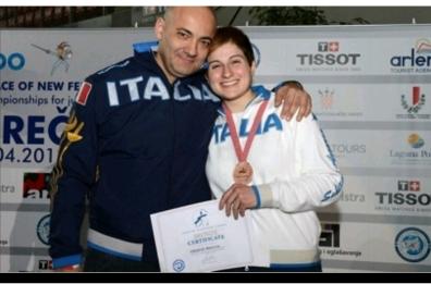 Martina Criscio, una stoccata contro la guerra
