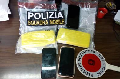 Brindisi: droga in auto, arrestato un albanese