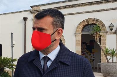 Bari, il sindaco Antonio Decaro positivo al covid: «Non ho sintomi e sto bene»