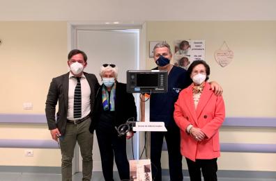 Esami cerebrali sui neonati, donato apparecchio a Policlinico Bari